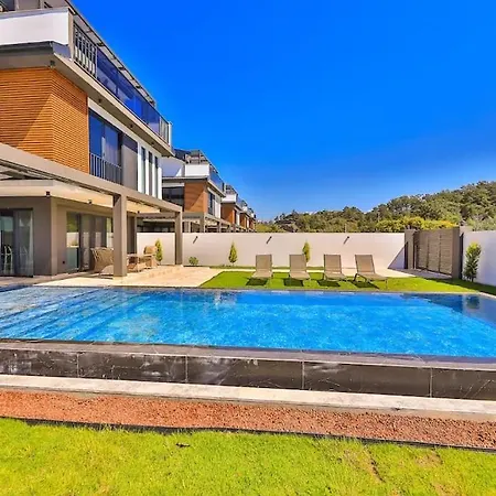 Villa Isıtmalı Kapalı Havuzlu Fresco Fethiye